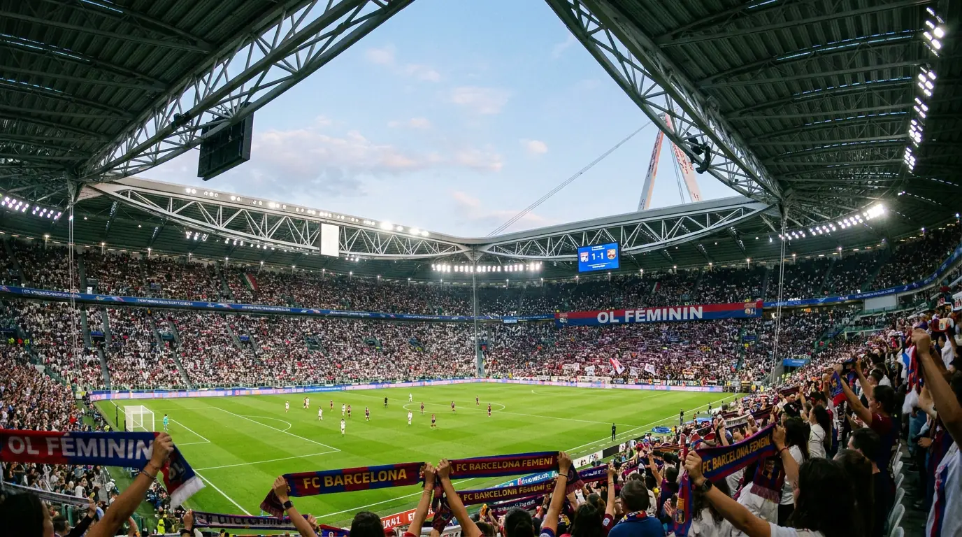 Vol stadion bij een UWCL-wedstrijd vrouwenvoetbal met tienduizenden toeschouwers